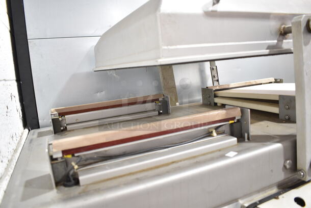 Sipromac 420A Metal Commercial Floor Style Double Chamber Vacuum Sealer on Commercial Casters. 220 Volts, 3 Phase. - Image 3 of 9