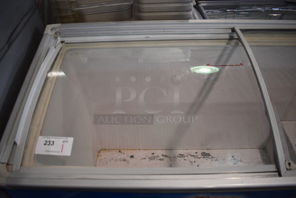 Fricon THG 8 SGI Metal Commercial Novelty Ice Cream Freezer Merchandiser on Commercial Casters. 115 Volts, 1 Phase. 60x25x38.5. Tested and Working! - Image 5 of 8