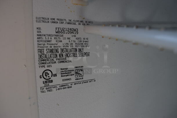 Frigidaire Model FFU2124DW3 Single Door Reach In Freezer. 115 Volts, 1 Phase. 32x30x70. Tested and Powers On But Does Not Get Cold - Image 5 of 6