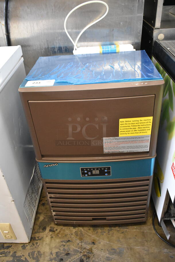 BRAND NEW SCRATCH AND DENT! Stainless Steel Commercial Self Contained Ice Machine. - Item #1116632