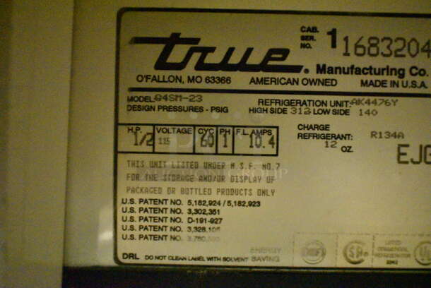 True G4SM-23 Metal Commercial Single Door Reach In Cooler Merchandiser w/ Poly Coated Racks on Commercial Casters. 115 Volts, 1 Phase. This Unit Was In Working Condition When the Restaurant Closed. (main dining room) - Image 3 of 9