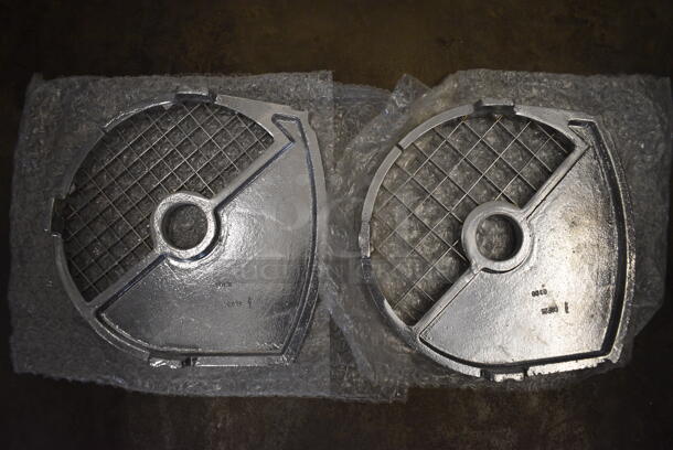 2 BRAND NEW! Metal Commercial Food Processor Blades. 8.25x8x1. 2 Times Your Bid! - Image 1 of 6