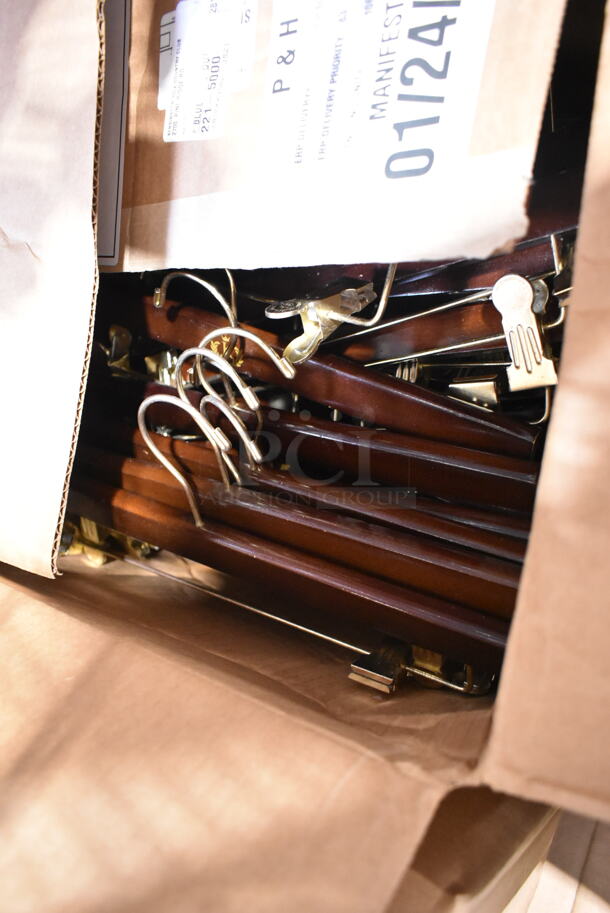 ALL ONE MONEY! Two Tier Lot of Various Items Including Metal Gravy Boats, Coffee Pitchers, Hangers - Image 10 of 10