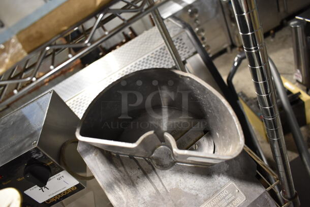 Hobart SEO Metal Commercial Countertop Food Processor w/ Blade. 115 Volts, 1 Phase. Tested and Powers On But Parts Do Not Move  - Image 4 of 7
