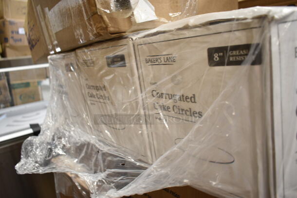 PALLET LOT of 35 BRAND NEW Boxes Including 127CH12 Choice 12 oz. Clear RPET Hinged Deli Container - 200/Case, 5002BNAPWH Choice 2-Ply White Beverage / Cocktail Napkin - 3000/Case, 500CFT Lavex White C-Fold Standard Weight Towel - 2400/Case, 612FS7800 Choice Full Size Foil Steam Table Pan Medium 2 3/16" Depth - 50/Case, 128HD8COMBO ChoiceHD 8 oz. Microwavable Translucent Plastic Deli Container and Lid Combo Pack - 240/Case 128HD12COMBO ChoiceHD 12 oz. Microwavable Translucent Plastic Deli Container and Lid Combo Pack - 240/Case, 2 Box Kraft #3 Containers, 127DM8BULK Choice 8 oz. Ultra Clear PET Plastic Round Deli Container - 500/Case, 5013858 Lavex Hercules 55 Gallon 2 Mil 38" x 58" Low Density Heavy-Duty Black Can Liner / Trash Bag - 50/Case, 3 Box 8" Corrugated Cake Circles, 5005GTWH Lavex Linen-Feel White Customizable 1/6 Fold Guest Towel - 500/Case, Choice Sandwich Wedge Containers, 500L1020W Choice White Hot Paper Cup Travel Lid for 10-24 oz. Standard Cups and 8 oz. Squat Cups - 1000/Case, 612FHL1230 Choice Foil Steam Table Pan Lid - Half Size - 100/Case, 

 35 Times Your Bid! - Image 11 of 12