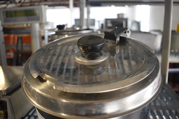 Avantco Model 177W300BK Stainless Steel Commercial Countertop Soup Kettle Food Warmer. 110 Volts, 1 Phase. 10x11x14. Tested and Working! - Image 4 of 6