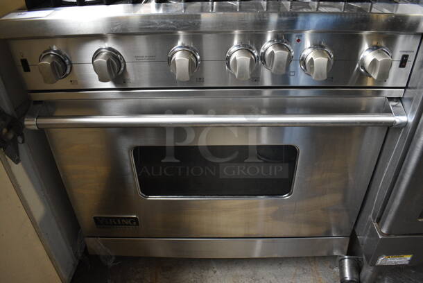 Viking Stainless Steel Commercial Natural Gas Powered 6 Burner Range w/ Oven. 30x29x36 - Image 4 of 7