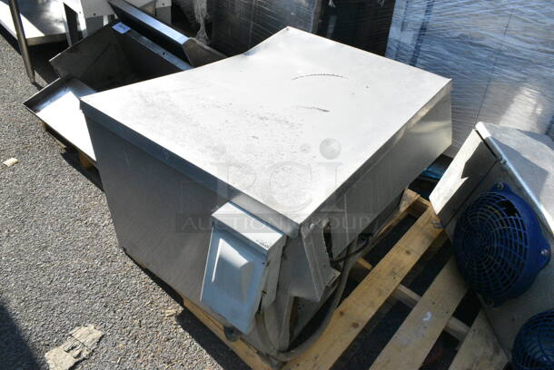 10x14x8 Amerikooler Walk In Box w/ LET120BWMC6K 208-230 Volt, 1 Phase Evaporator and Compressor.  Information Provided By The Consignor But Not Verified By PCI Auctions. Picture of the Unit Before Removal Is Included In the Listing. - Image 11 of 12