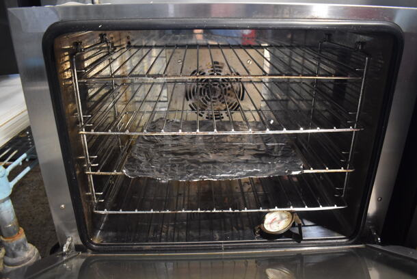 Avantco 177CO28 Stainless Steel Commercial Countertop Electric Powered Half Size Convection Oven w/ View Through Door and Metal Oven Racks. 208-240 Volts, 1 Phase. 23x22x20 - Image 7 of 7