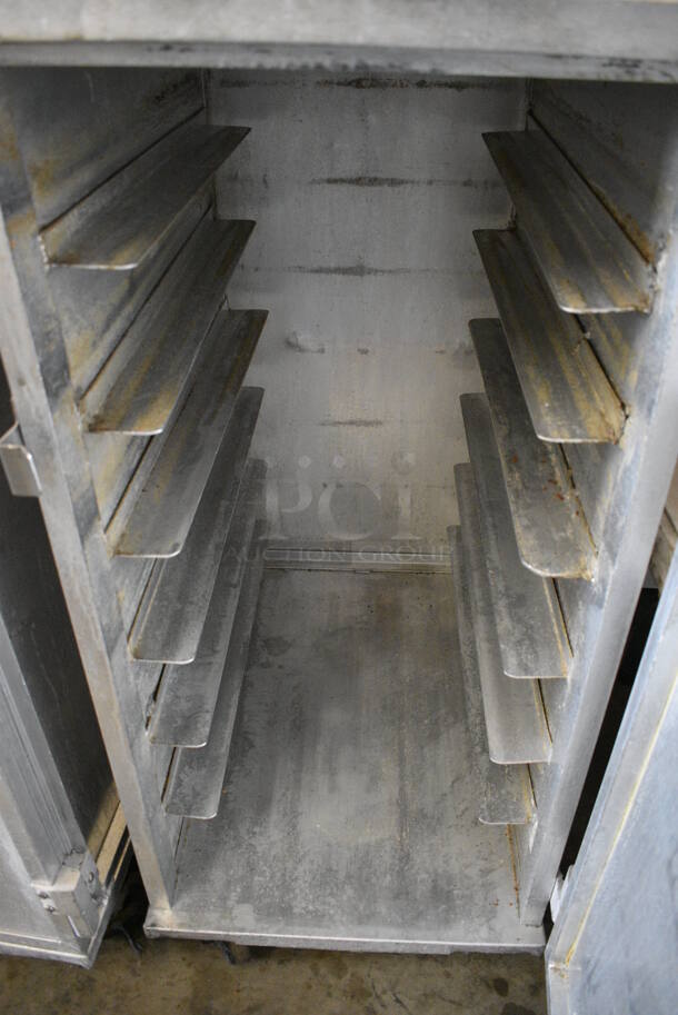 Metal Commercial Enclosed Pan Transport Rack on Commercial Casters. 19x29x44 - Image 4 of 4