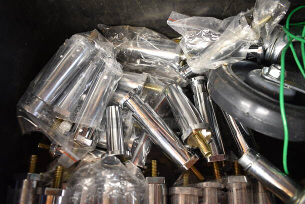 ALL ONE MONEY! Lot of Various BRAND NEW SCRATCH AND DENT! Items Including Commercial Casters and Metal Legs - Image 5 of 6