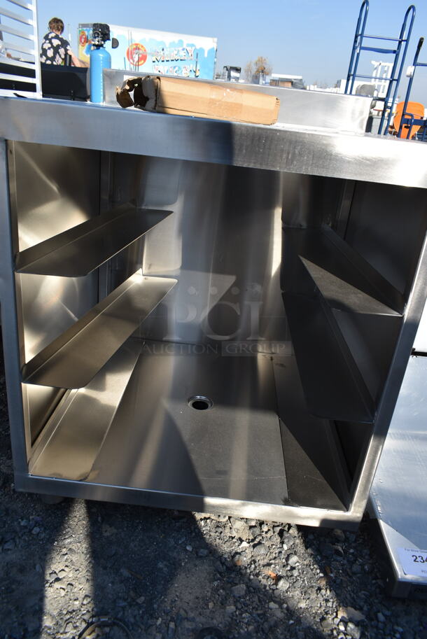 BRAND NEW SCRATCH AND DENT! Regency Stainless Steel Table w/ Back Splash and Under Shelf. - Image 4 of 4