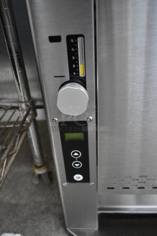 BRAND NEW SCRATCH AND DENT! 2023 Prince Castle CTS-WS Stainless Steel Commercial Countertop Vertical Contact Bun Toaster with Silicone Belt . 115 Volts, 1 Phase. Tested and Working! - Image 5 of 7
