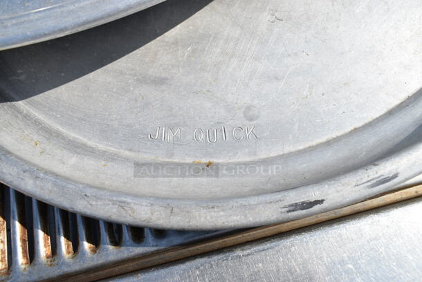 ALL ONE MONEY! Lot of Poly Bins and 2 Metal Round Pizza Pans - Image 8 of 11