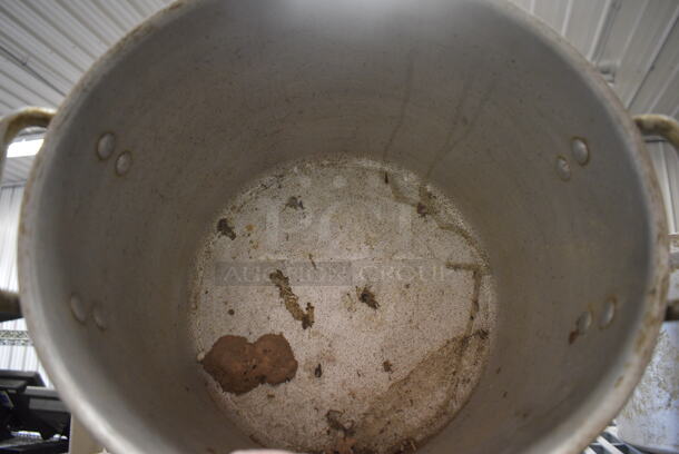 Metal Stock Pot. 15x12x10 - Image 3 of 3
