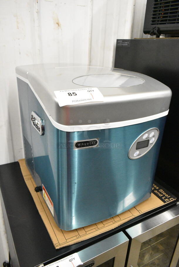 BRAND NEW SCRATCH AND DENT! Whynter IMC-490SS Portable 49lb Freestanding Stainless Steel Ice Maker. 115 Volts, 1 Phase. Tested and Working! - Image 3 of 9