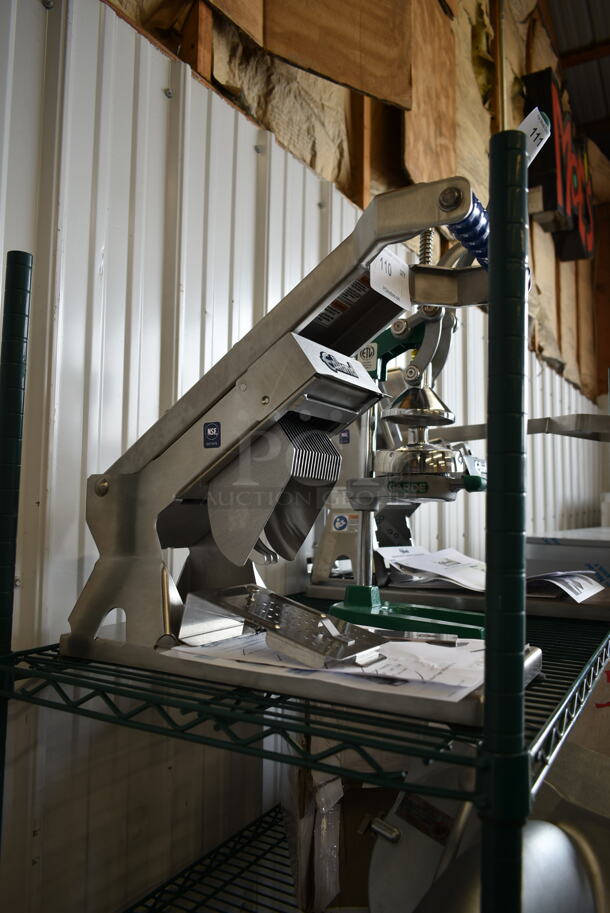 LIKE NEW! Edlund ARC-136 ARC Metal Countertop Manual Fruit and Vegetable Slicer with 3/16" Blades. - Image 2 of 6