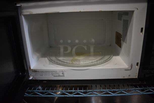 Sharp Model R-1214F Countertop Microwave Oven w/ Plate. 120 Volts, 1 Phase. 24x15.5x14.5 - Image 3 of 5