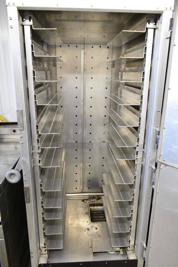 Metro HM15LW CC5953AREV Metal Commercial Heated Holding Cabinet on Commercial Casters. 120 Volts, 1 Phase. Tested and Working! - Image 7 of 8