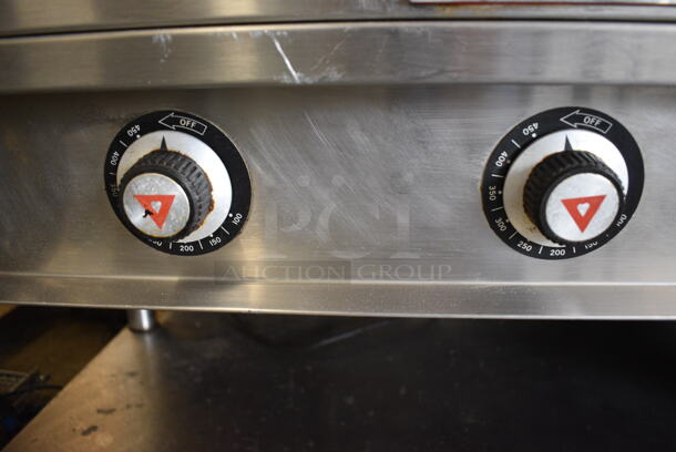 Vulcan Stainless Steel Commercial Gas Powered Flat Top Griddle w/ Thermostatic Controls and Under Shelf on Commercial Casters. 48x31x38 - Image 3 of 8