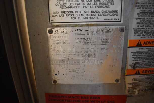 Pitco Frialator DD24RUFM Stainless Steel Commercial Natural Gas Powered Donut Fryer w/ Grease Trap. 72,000 BTU. 29x43x56 - Image 5 of 6