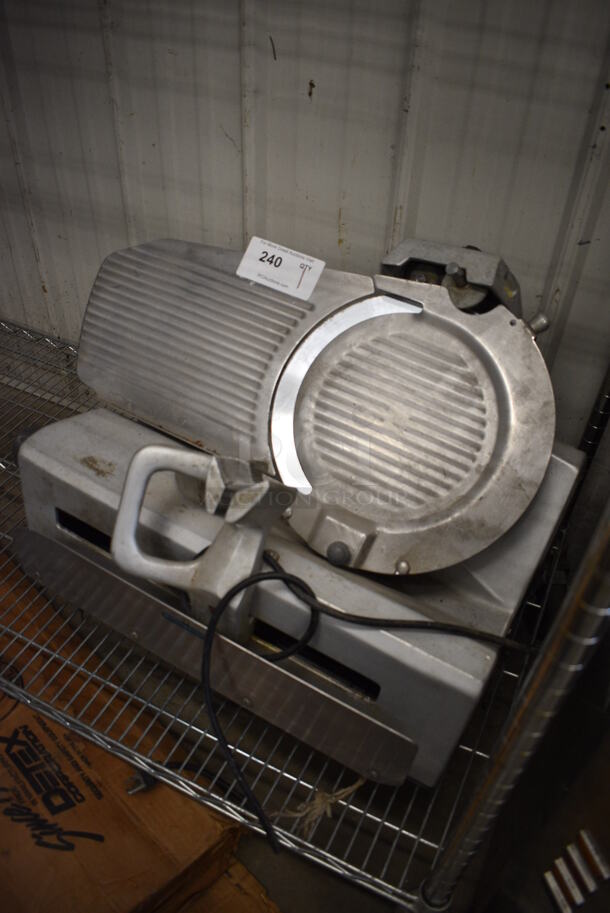 German Knife GS-72M Stainless Steel Commercial Countertop Meat Slicer w/ Blade Sharpener. 115 Volts, 1 Phase. 27x21x20. Tested and Working! - Image 4 of 6