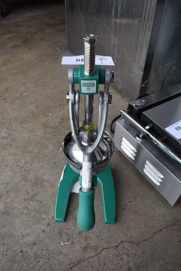 BRAND NEW! Garde XL MCJ2 Manual Commercial Citrus Juicer with Safety Spring. 7x12x20 - Image 3 of 5