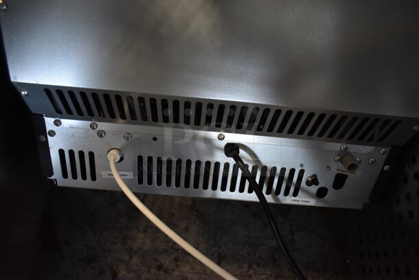 BRAND NEW SCRATCH AND DENT! Aglucky HZB-45 Stainless Steel Commercial Self Contained Ice Machine. 115 Volts, 1 Phase.  - Image 7 of 8