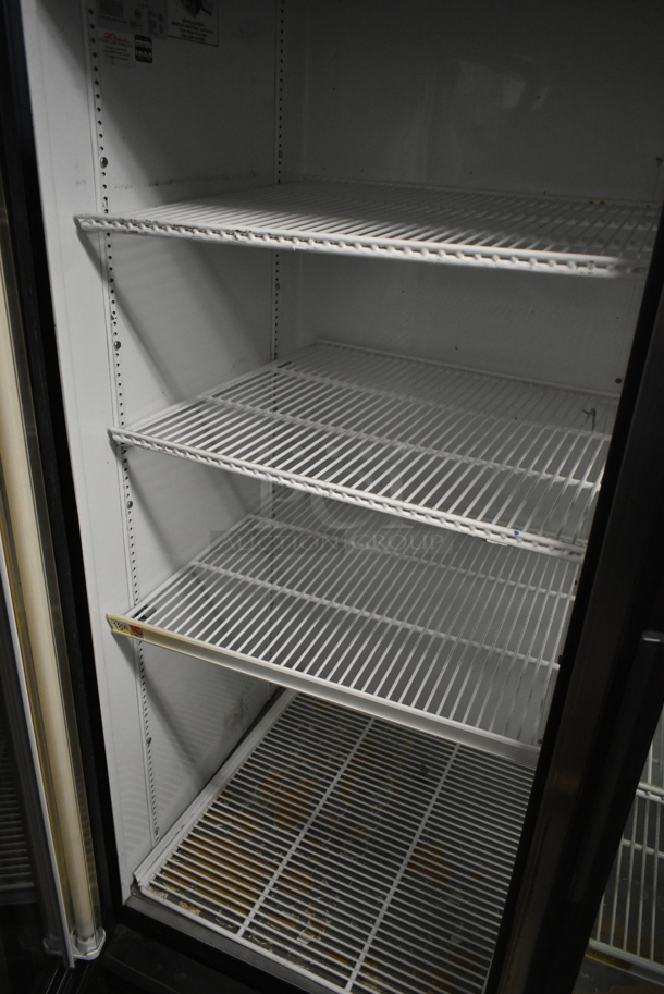 True GDM-72 Metal Commercial 3 Door Reach In Cooler Merchandiser w/ Poly Coated Racks. 115 Volts, 1 Phase. Tested and Does Not Power On - Image 3 of 8