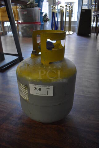Metal Tank. Buyer Must Pick Up - We Will Not Ship This Item. 12x12x19. (lounge)