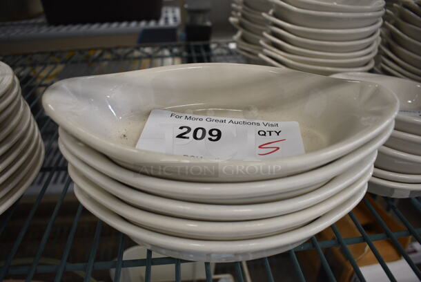 5 White Ceramic Single Serving Casserole Dishes. 8x4.5x1.5 5 Times Your Bid!