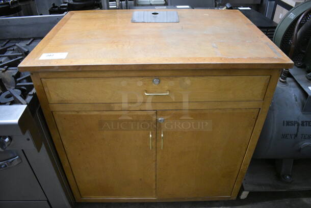 Wood Pattern Counter w/ Drawer and 2 Doors. 40x27.5x40 - Image 1 of 4
