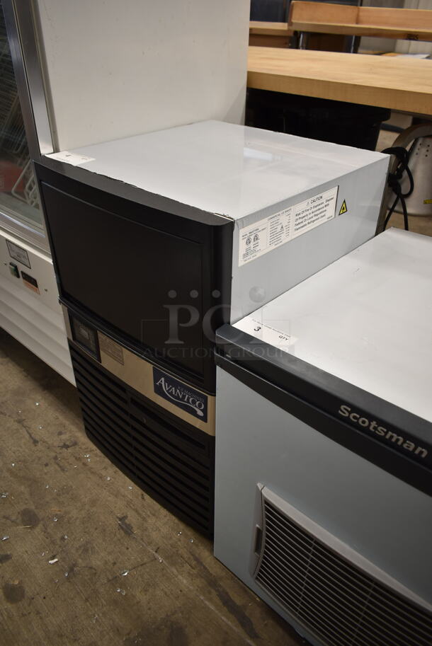 BRAND NEW SCRATCH AND DENT! 2023 Avantco 194UCF120A Stainless Steel Commercial Self Contained Ice Machine. 115 Volts, 1 Phase.  - Image 2 of 7