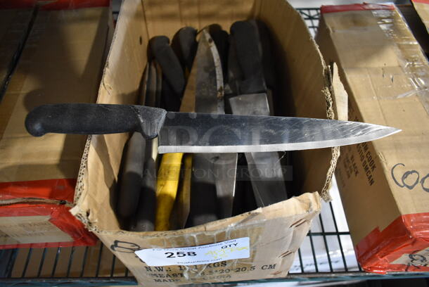 35 SHARPENED Stainless Steel Knives Including Chef. 35 Times Your Bid! - Image 5 of 5