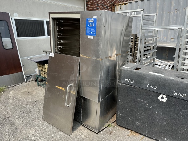 2015 Randell BC-18 Stainless Steel Commercial Floor Style Blast Chiller. Door Needs To Be Reattached.40 115/230 Volts, 1 Phase. - Image 3 of 7