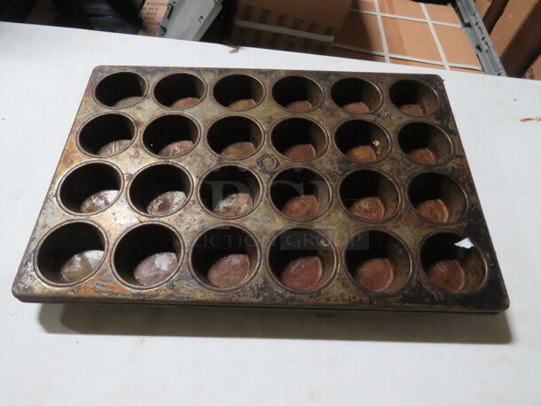 Commercial 24 Hole Muffin Tin. 2XBID.