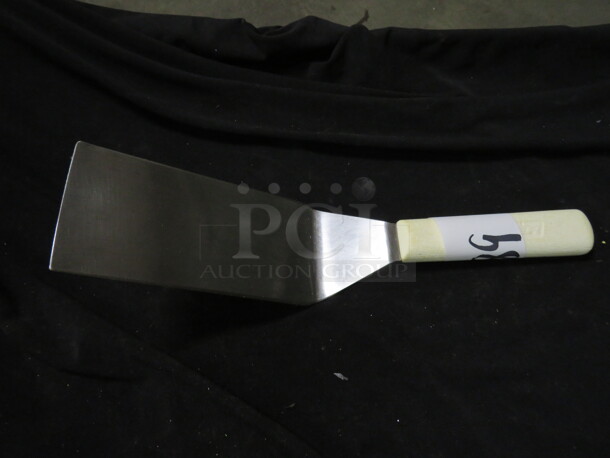 One Hamburger Turner. - Image 1 of 1