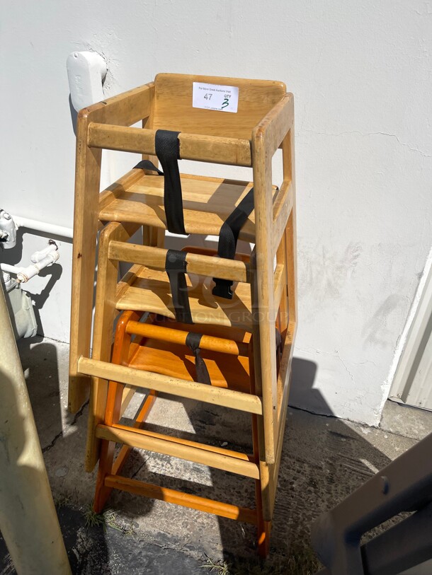 Wooden Kids High Chair Great For Restaurant  - Image 3 of 8