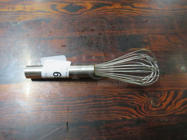 One Whip. - Image 1 of 1