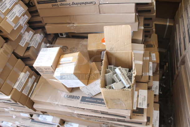 ALL ONE MONEY! PALLET LOT of NEW Cambro CPDS21H6480 Camshelving® Premium Dunnage Stand 21" and MORE! - Image 3 of 6