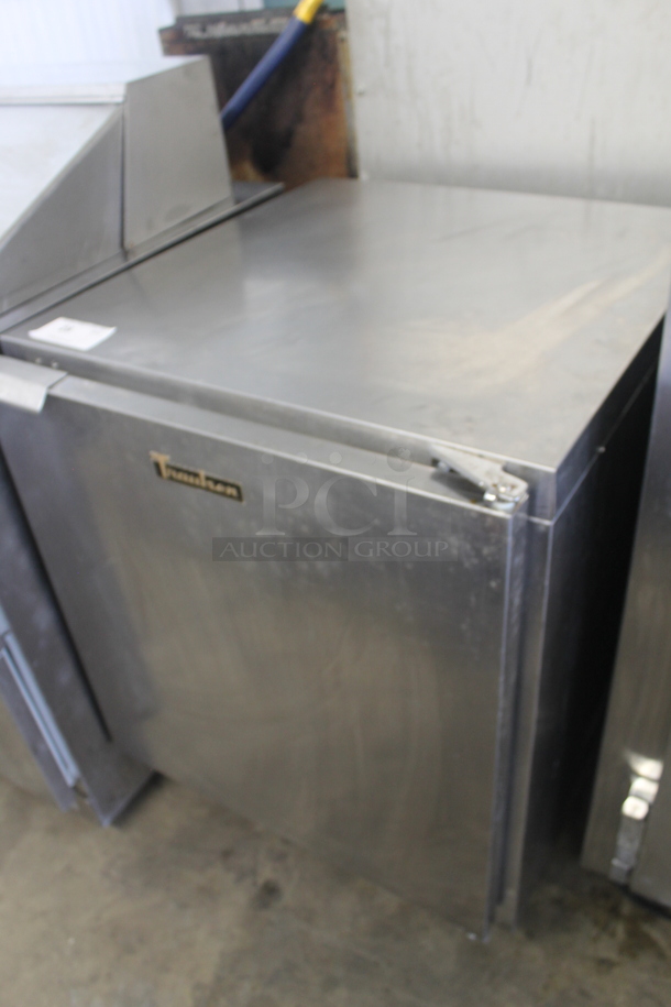 Traulsen ULT27-R Stainless Steel Commercial Single Door Undercounter Cooler. 115 Volts, 1 Phase. Tested and Does Not Power On - Image 3 of 5