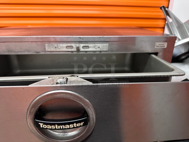 Working! Toastmaster 3B84029.19 inch W Freestanding Warming Drawer w/ (2) 21.5 inch Compartments, 120v NSF Tested and Working! - Image 10 of 11