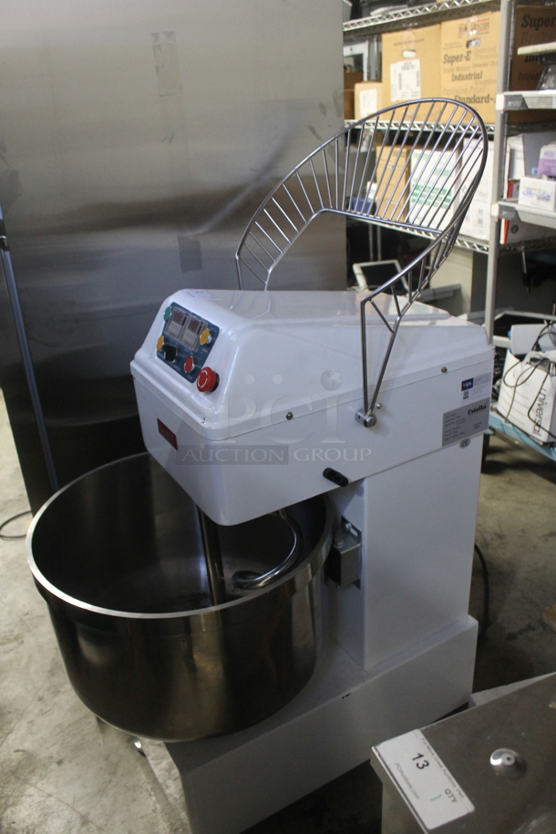 LIKE NEW! Estella 348SM80 Metal Commercial 80 Quart / 120 Pound Two-Speed Spiral Dough Mixer w/ Stainless Steel Mixing Bowl, Bowl Guard and Dough Hook. 240 Volts. Unit Has Only Been Used a Few Times! Tested and Working! - Image 4 of 11