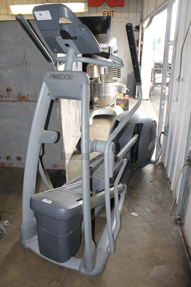 Precor EFX556i Elliptical. 115 Volts, 1 Phase.