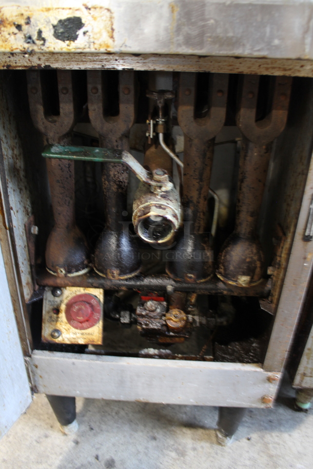 Stainless Steel Commercial Floor Style Deep Fat Fryer. - Image 3 of 5