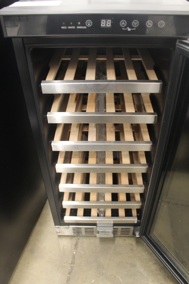 BRAND NEW SCRATCH AND DENT! Whynter BWR-33SD Stainless Steel 33 Bottle 15" Built In Stainless Wine Refrigerator Cooler Merchandiser. 115 Volts, 1 Phase. Tested and Working! - Image 5 of 7