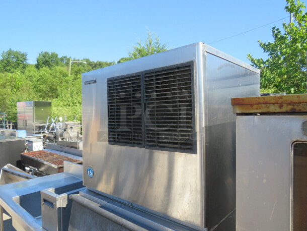 One WORKING Hoshizaki Air Cooled Ice Maker. Model# KML-631MAH. 208-320 Volt. 30X28X26.  - Image 2 of 2