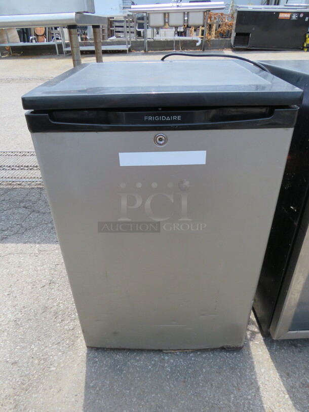 One 1 Door Frigidaire Under Counter Refrigerator. Model# LFPH44M4LM. 115 Volt. 21.5X22X33 - Image 1 of 2