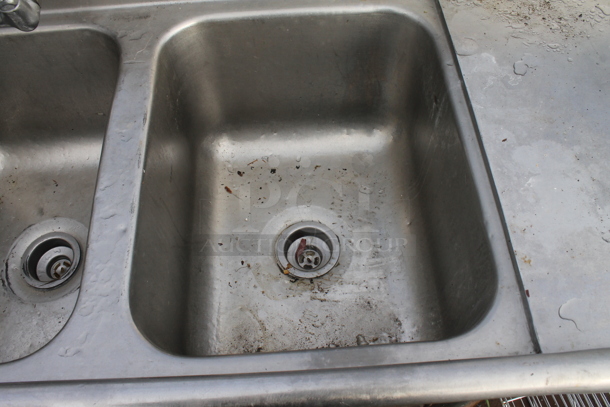 Stainless Steel Commercial 3 Bay Sink w/ Dual Drain Boards and Handles. Bays 16x20. Drain Boards 16x23 - Image 4 of 5