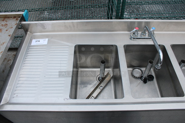 Stainless Steel Commercial 3 Bay Sink w/ Dual Drainboards, Faucet and Handles. 60x21.5x31. Bays 10x14x10. Drainboards 11x14x1 - Image 5 of 5